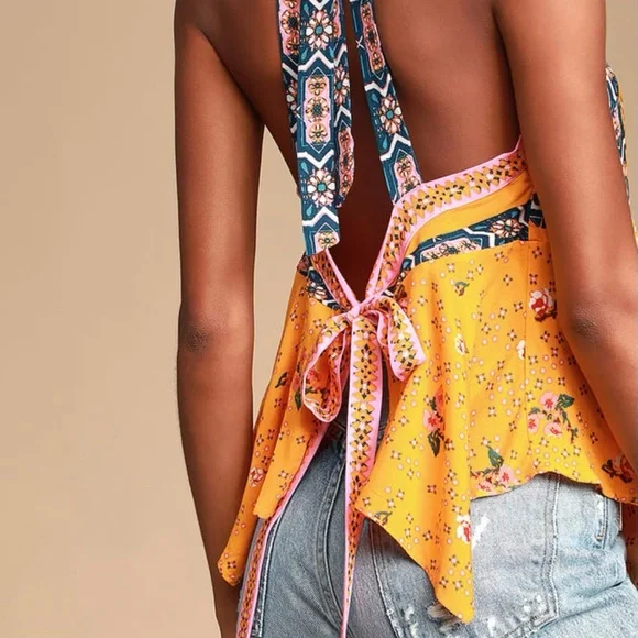 💛Free People yellow print halter top💛 - Picture 2 of 7